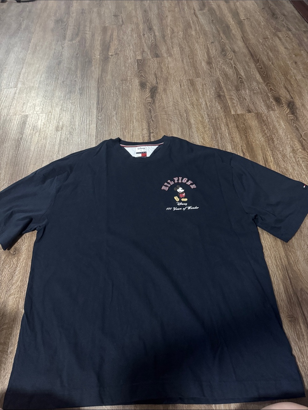 Tommy Hilfiger Navy Short-Sleeve Graphic Tee with Small Chest Graphic